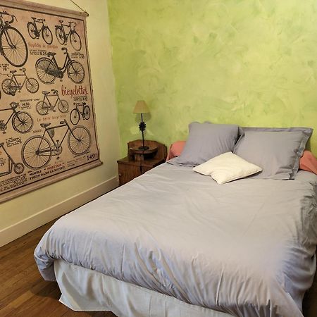 Gîte Pierre et Marie Mellecey Extérieur photo