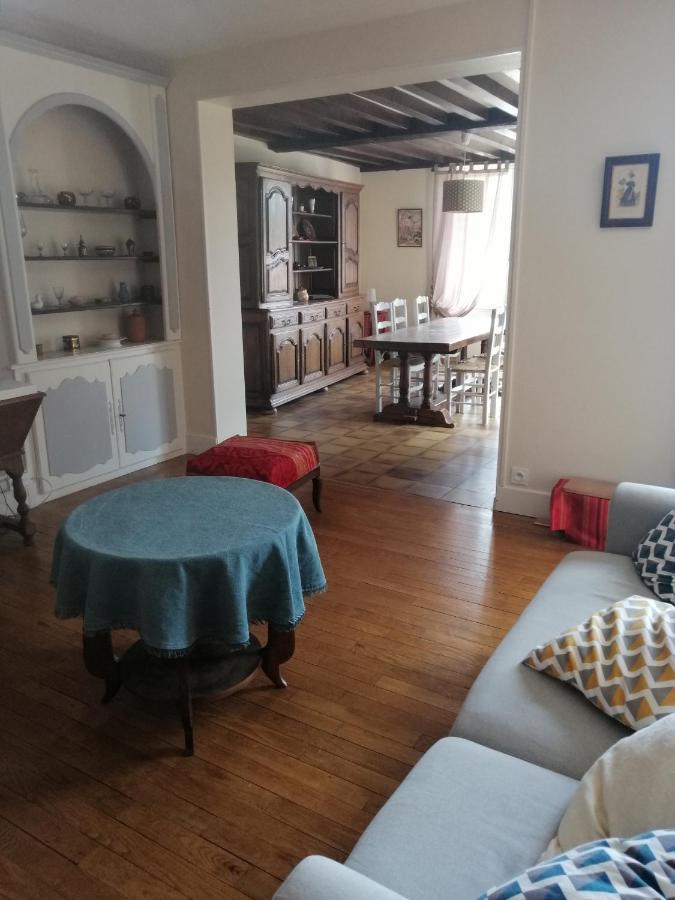 Gîte Pierre et Marie Mellecey Extérieur photo